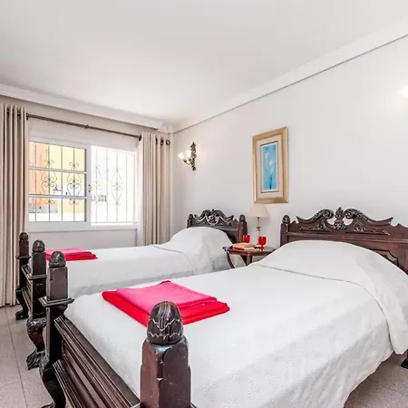 Azure Wonderful 3 Bedroom Private Heated Pool